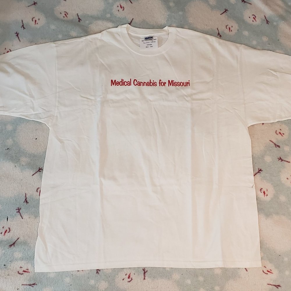 Medical Cannabis For Missouri vintage Cannabis Tee Shirt white 2xlarge 063